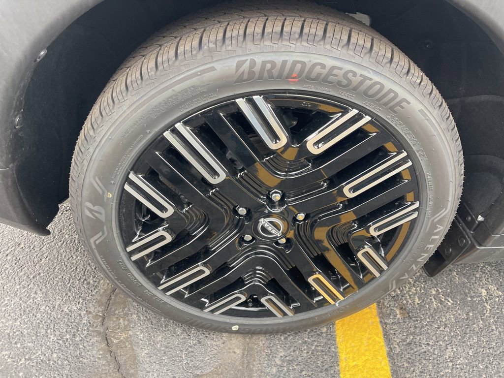 New 2026 Nissan Leaf Platinum+ image 29