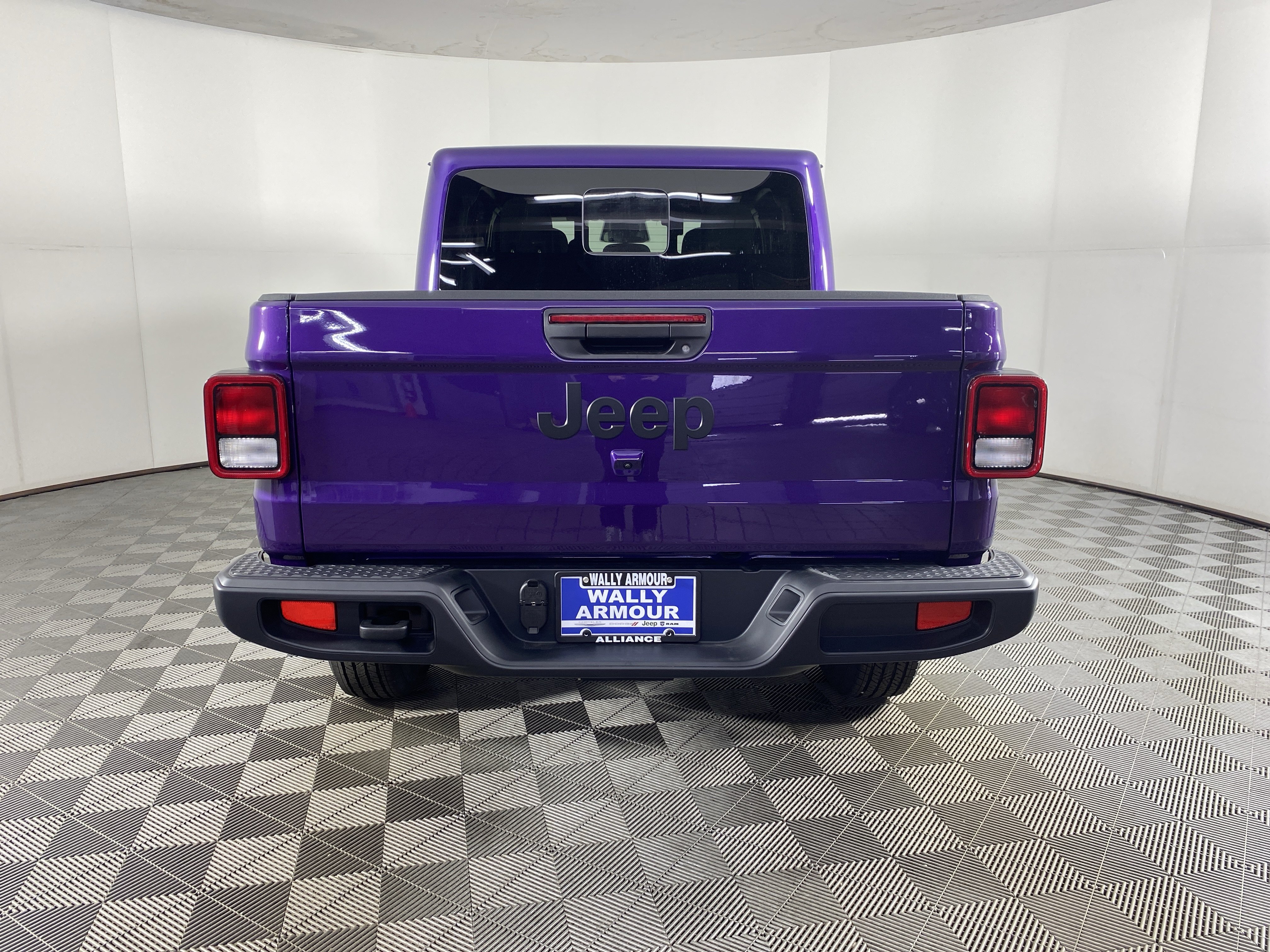 New 2026 Jeep Gladiator Sport AWD/4WD image 7