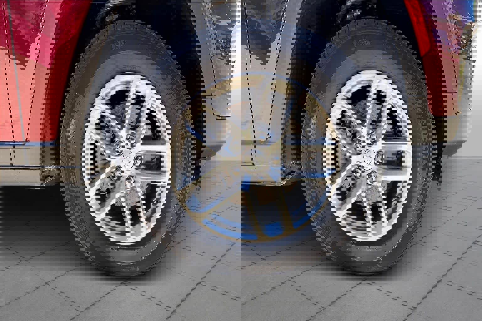 New 2025 Jeep Grand Cherokee Laredo X w/ Luxury Tech Group I image 11