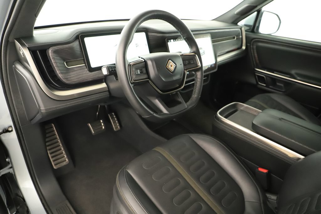 Used 2023 Rivian R1T Adventure AWD/4WD image 15