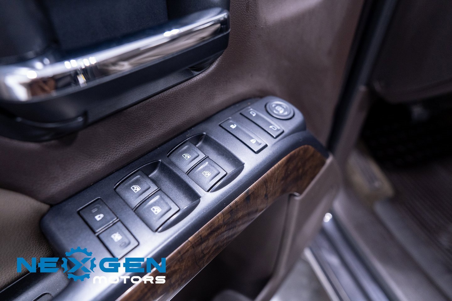 Used 2014 Chevrolet Silverado 1500 LT w/ LT Convenience Package image 18