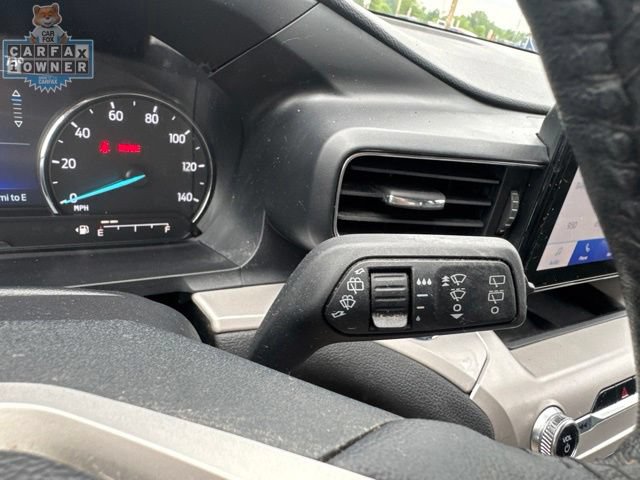 Used 2024 Ford Explorer XLT w/ Equipment Group 202A AWD/4WD image 31