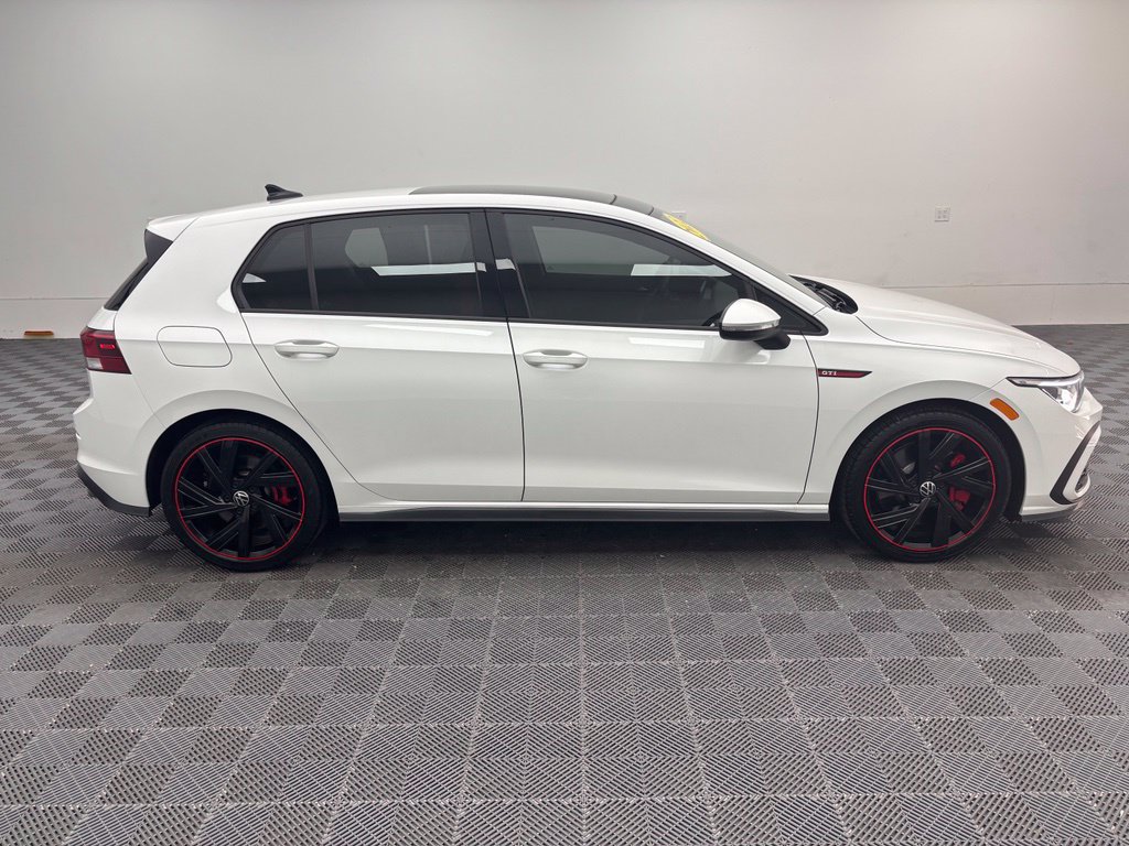 Used 2022 Volkswagen GTI SE w/ Black Wheel Package FWD image 7