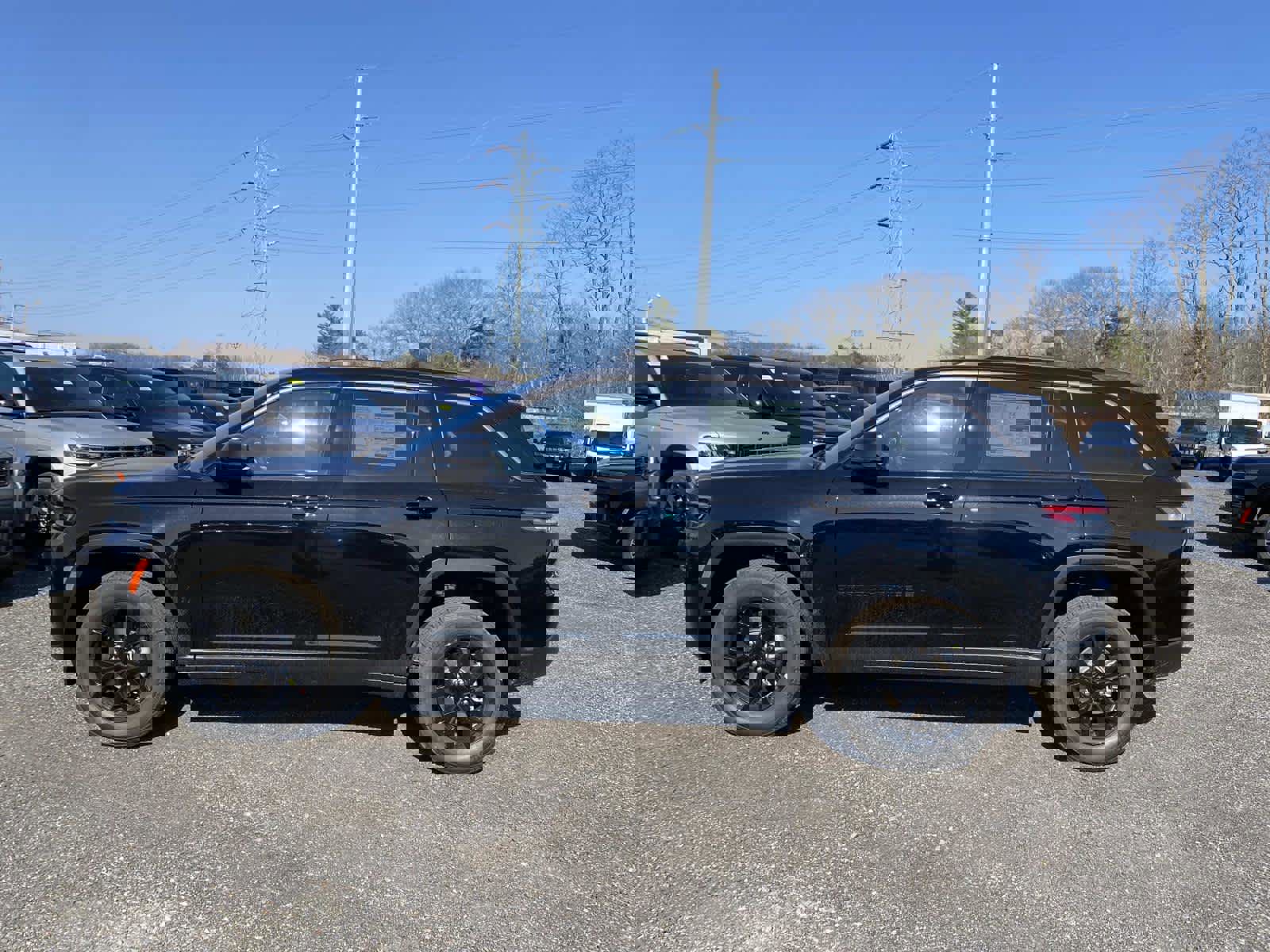 New 2026 Jeep Grand Cherokee Altitude AWD/4WD image 2