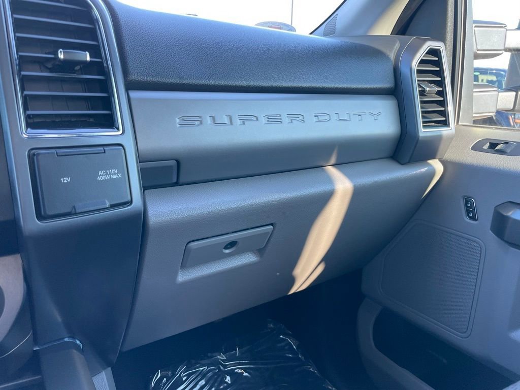 Used 2022 Ford F350 XLT w/ FX4 Off-Road Package AWD/4WD image 48