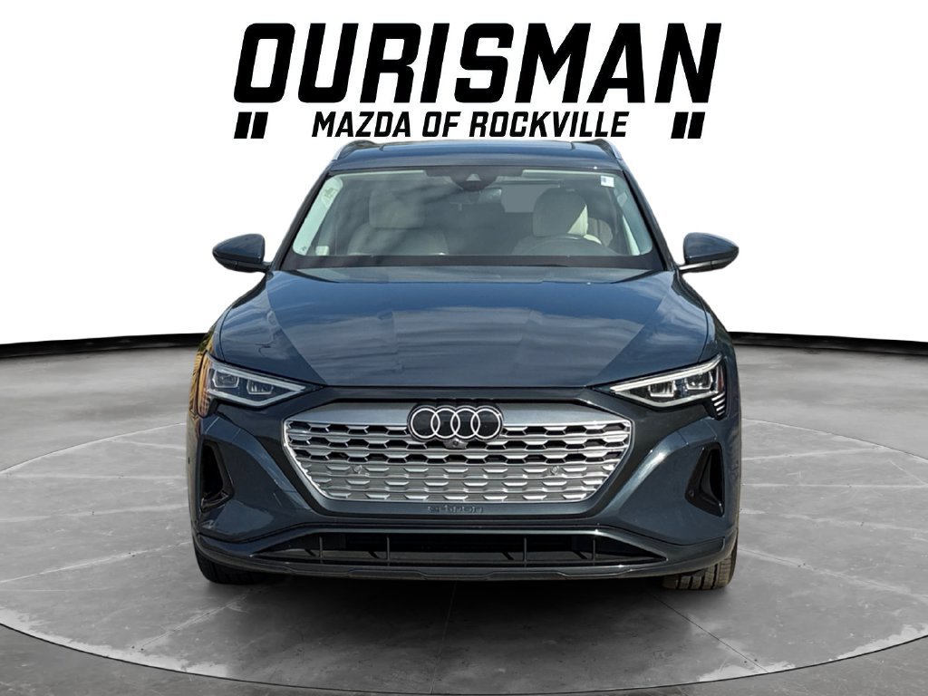Used 2024 Audi Q8 e-tron Premium Plus w/ Premium Plus Package AWD/4WD image 8