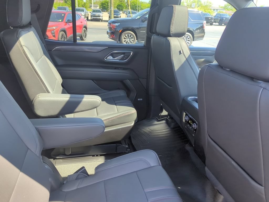 Certified 2024 Chevrolet Tahoe RST w/ Luxury Package AWD/4WD image 19