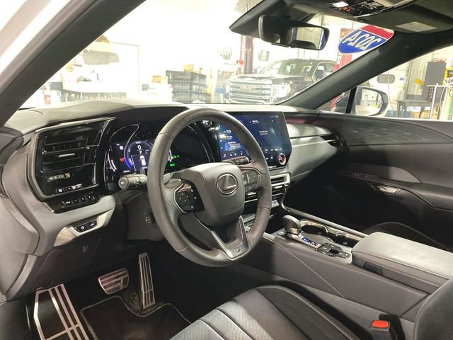 Used 2024 Lexus RX 500h F Sport w/ Cold Area Package AWD/4WD image 2