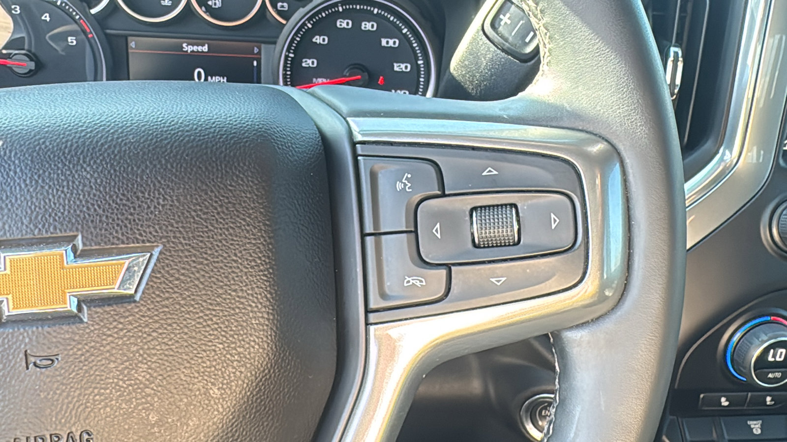 Used 2023 Chevrolet Silverado 2500 LT w/ Convenience Package image 22