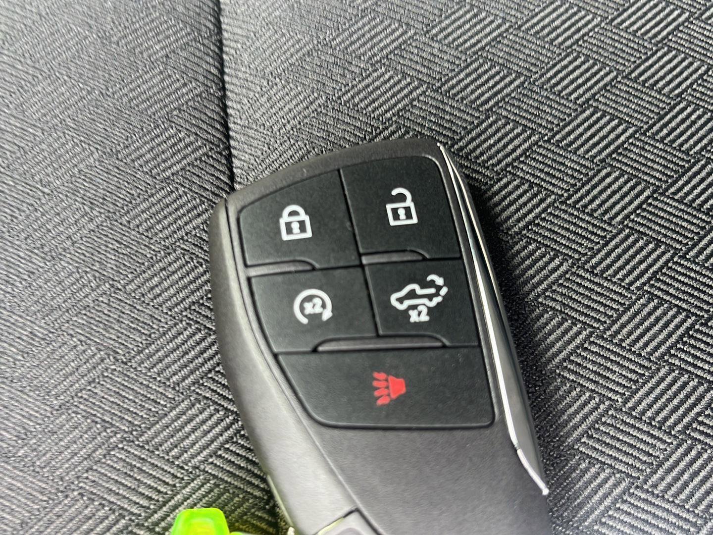 New 2026 Chevrolet Silverado 1500 LT w/ Z71 Off-Road Package image 36