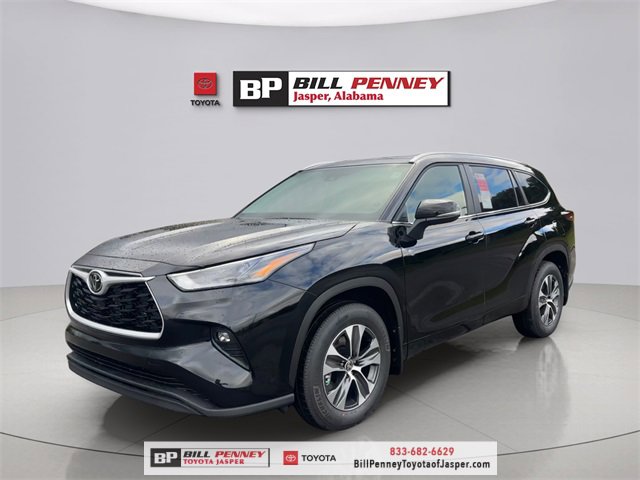 New 2026 Toyota Highlander XLE image 1