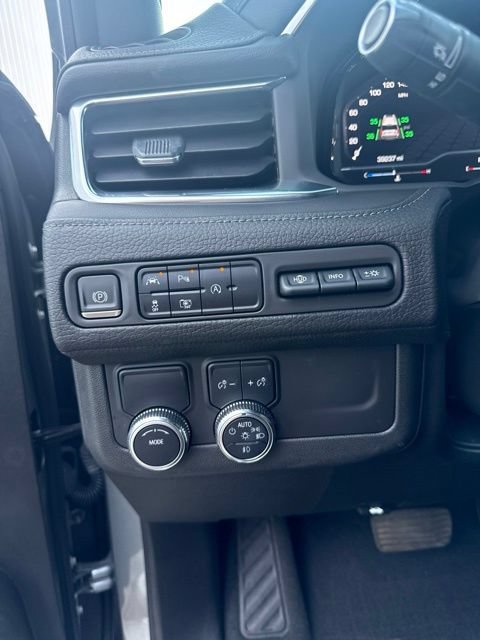 Certified 2023 GMC Yukon Denali RWD image 28