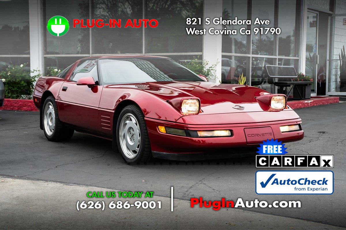 Used 1991 Chevrolet Corvette Coupe image 3