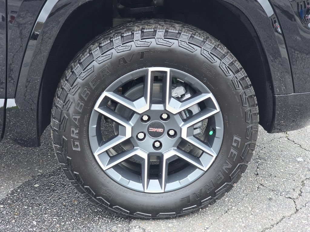 New 2026 GMC Terrain AT4 w/ Technology Package II AWD/4WD image 14