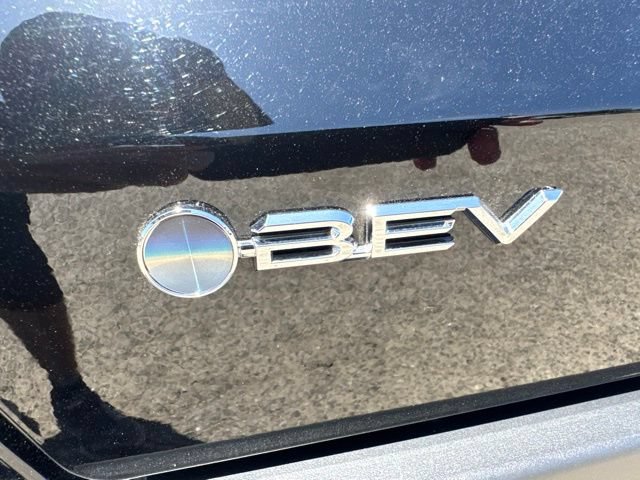 Used 2024 Toyota bZ4X FWD image 9