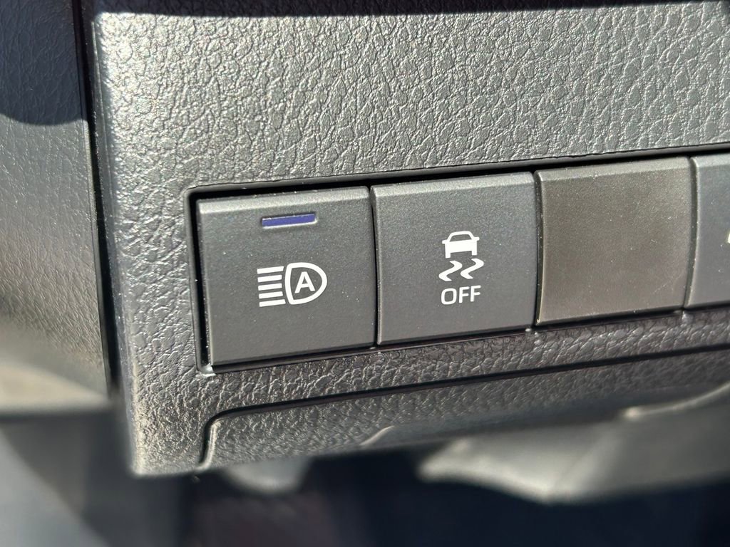 Used 2024 Toyota Camry XSE FWD image 22