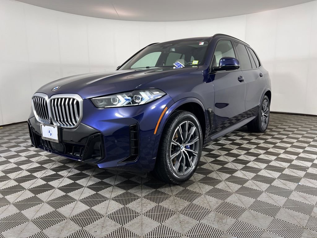 Certified 2024 BMW X5 xDrive40i w/ M Sport Package image 13