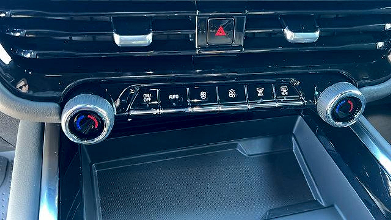 New 2026 Chevrolet Tahoe LS w/ LPO, Get Active Package image 22