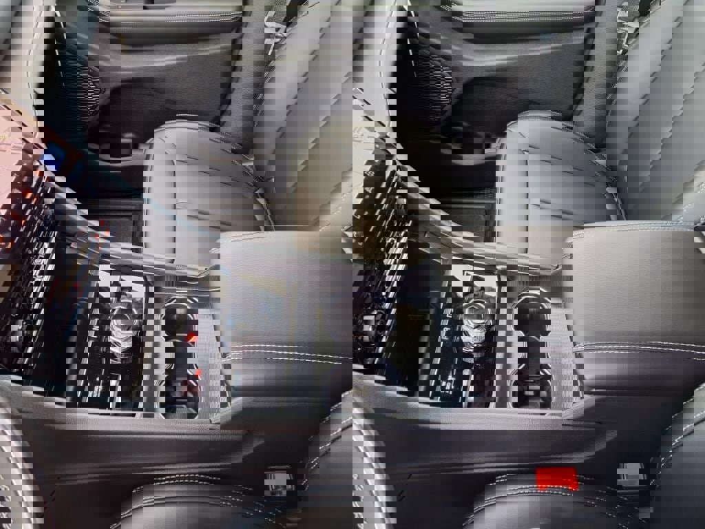 New 2025 Jeep Grand Cherokee L Limited w/ Black Appearance Package image 14