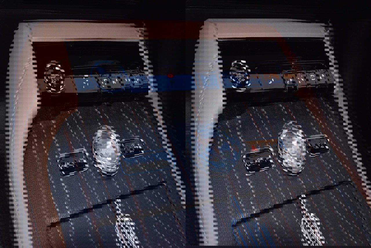 Certified 2025 Lincoln Navigator Black Label image 35