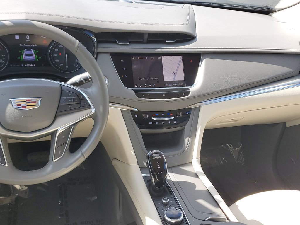 Used 2020 Cadillac XT5 Premium Luxury FWD image 18