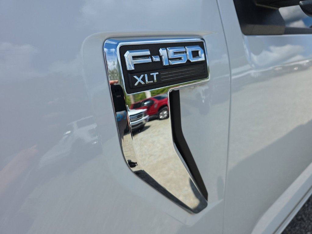 Used 2022 Ford F150 XLT w/ Bed Utility Package image 9