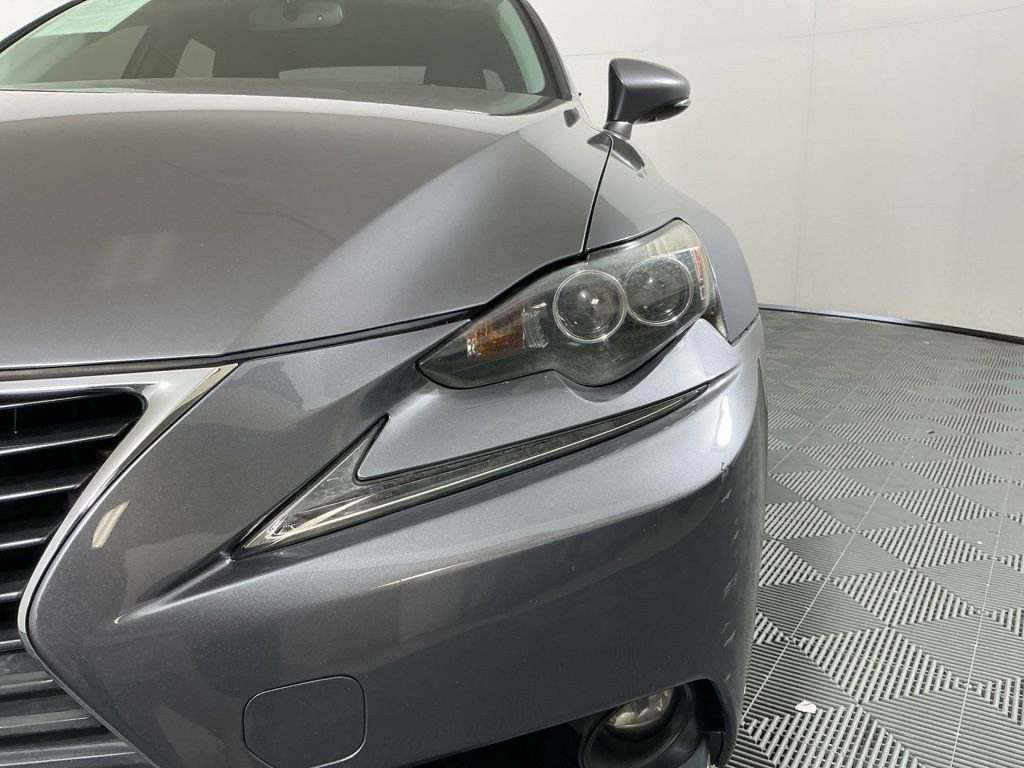 Used 2016 Lexus IS 300 AWD w/ Navigation System Package image 8