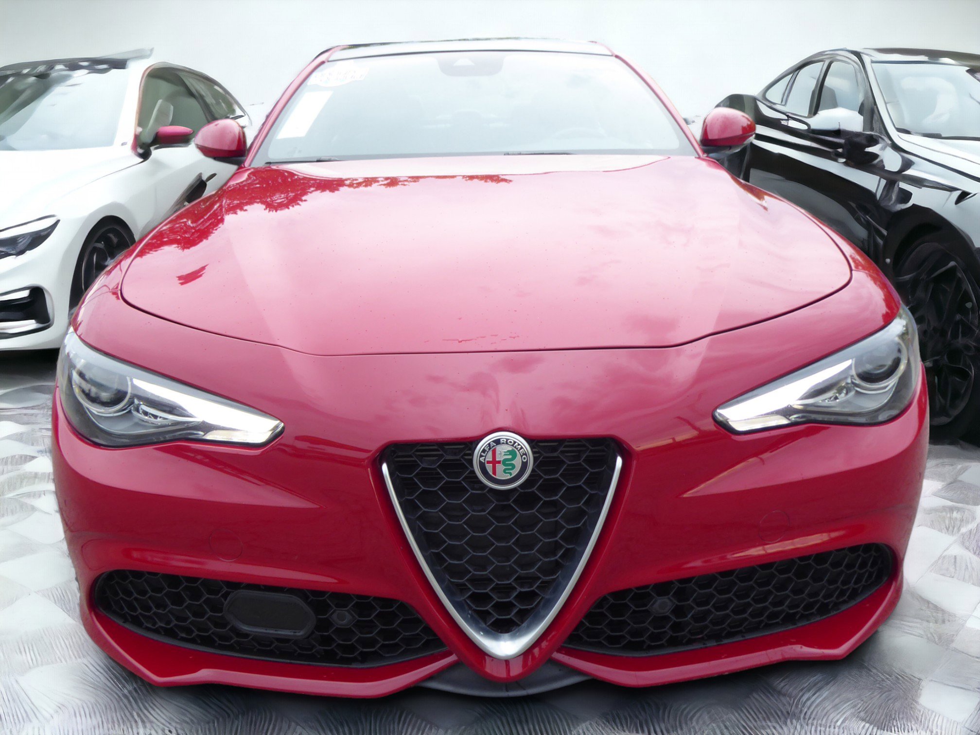 Used 2023 Alfa Romeo Giulia Ti image 4