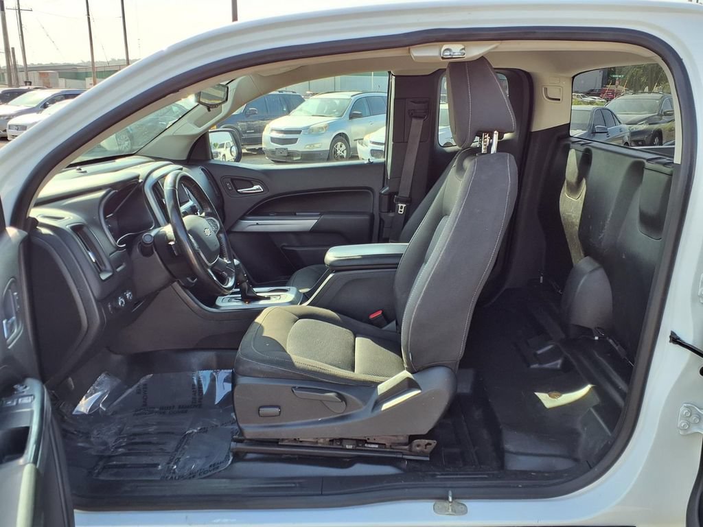Used 2020 Chevrolet Colorado LT w/ Safety Package AWD/4WD image 23