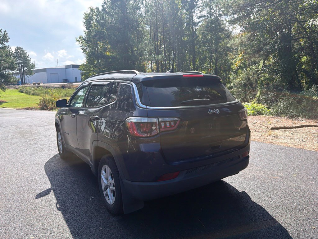 Used 2020 Jeep Compass Sport w/ Tech Group FWD image 8