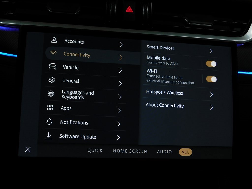 Used 2024 Jaguar F-PACE SVR image 74