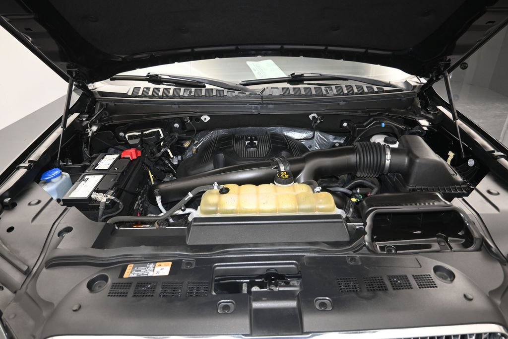 Used 2020 Lincoln Navigator L 4WD image 17