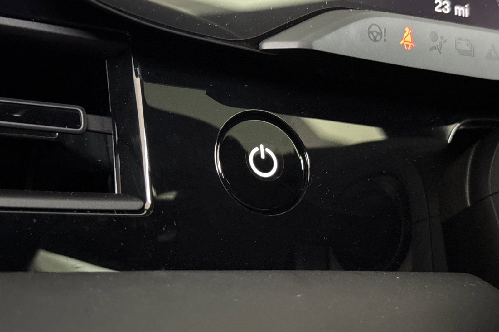 New 2025 Porsche Taycan GTS image 23