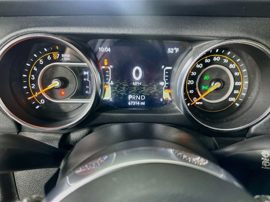 Used 2019 Jeep Wrangler Unlimited Sahara AWD/4WD image 26