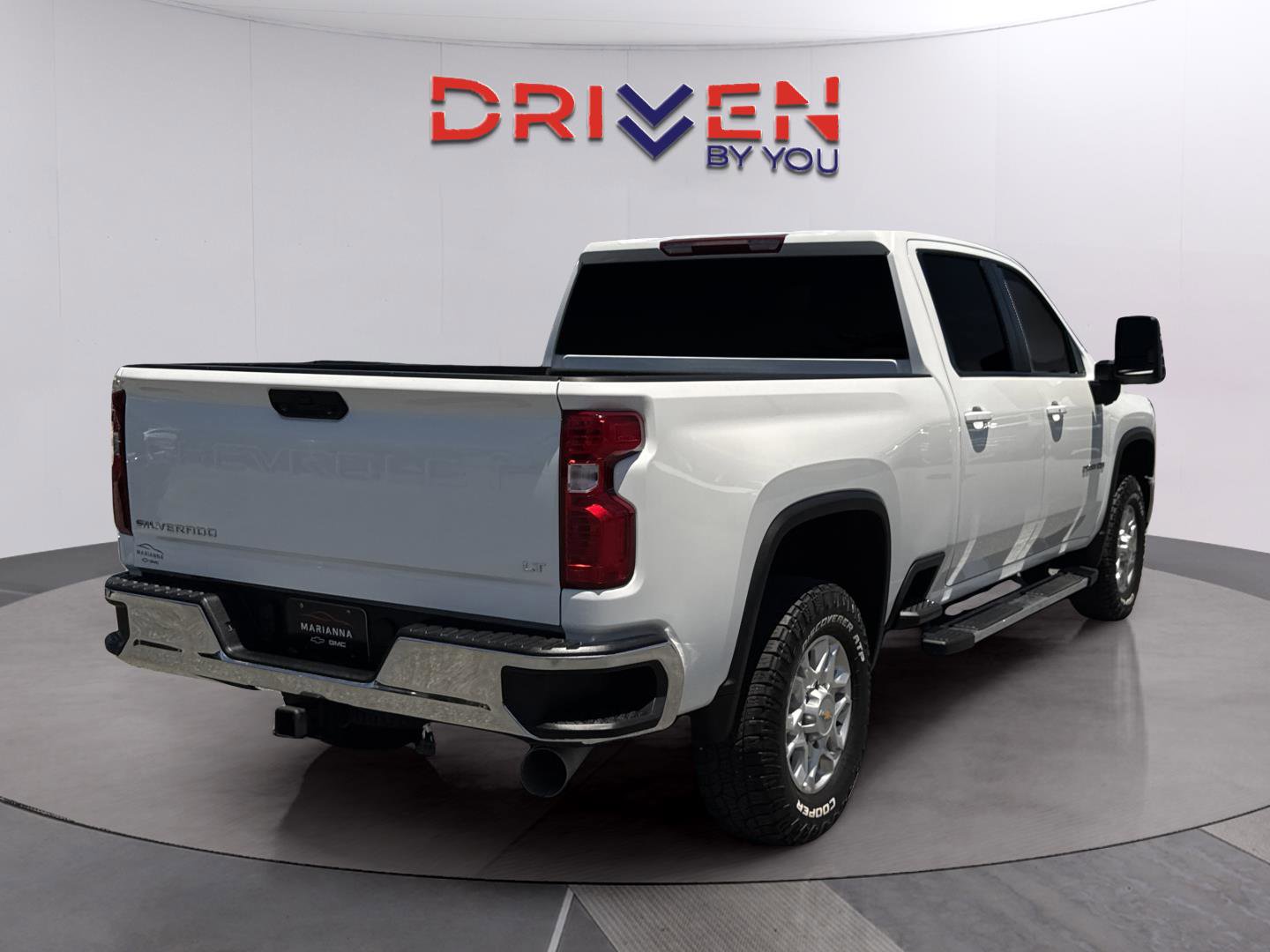 Used 2025 Chevrolet Silverado 2500 LT AWD/4WD image 5