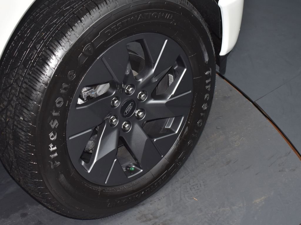 Certified 2023 Ford F150 Lightning Lariat AWD/4WD image 19