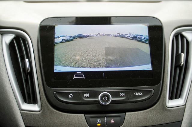 Used 2020 Chevrolet Malibu LS image 13