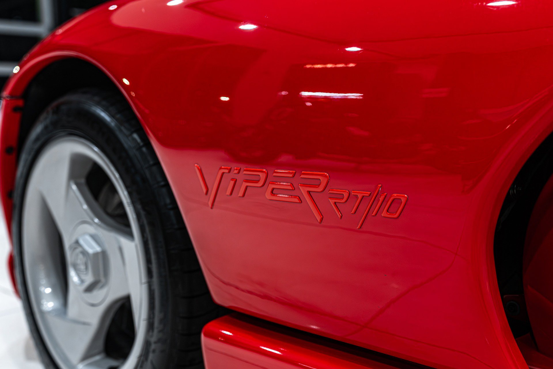 Used 1993 Dodge Viper RT/10 image 35