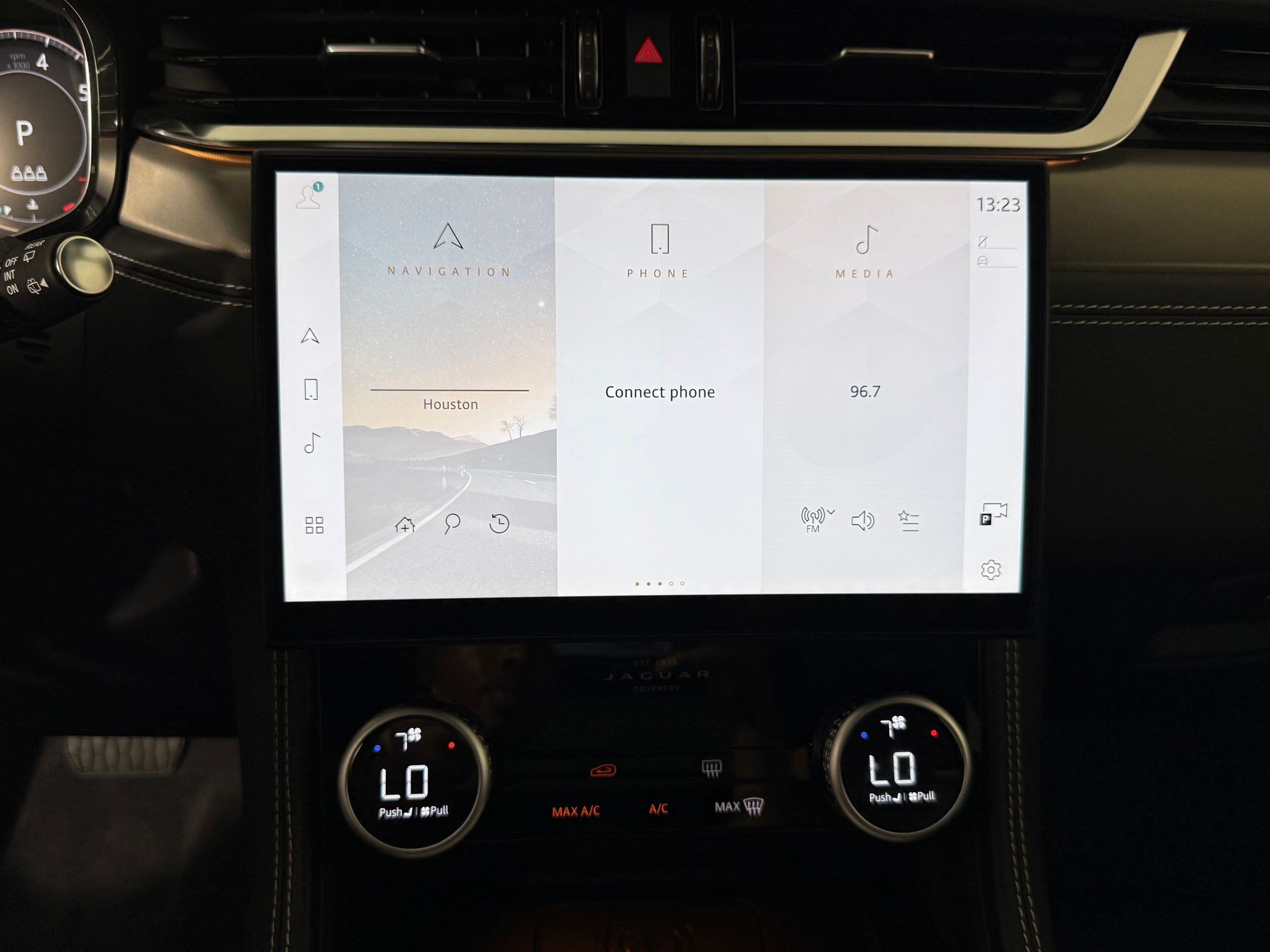 New 2026 Jaguar F-PACE R-Dynamic S AWD/4WD image 20
