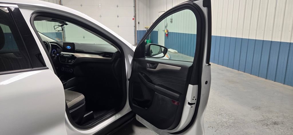 Used 2022 Ford Escape SE w/ Convenience Package image 12