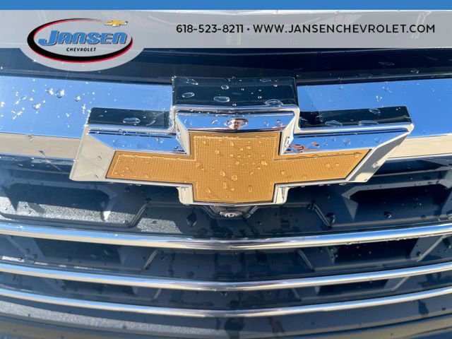 New 2026 Chevrolet Traverse LT w/ Sun and Wheel Package FWD image 31