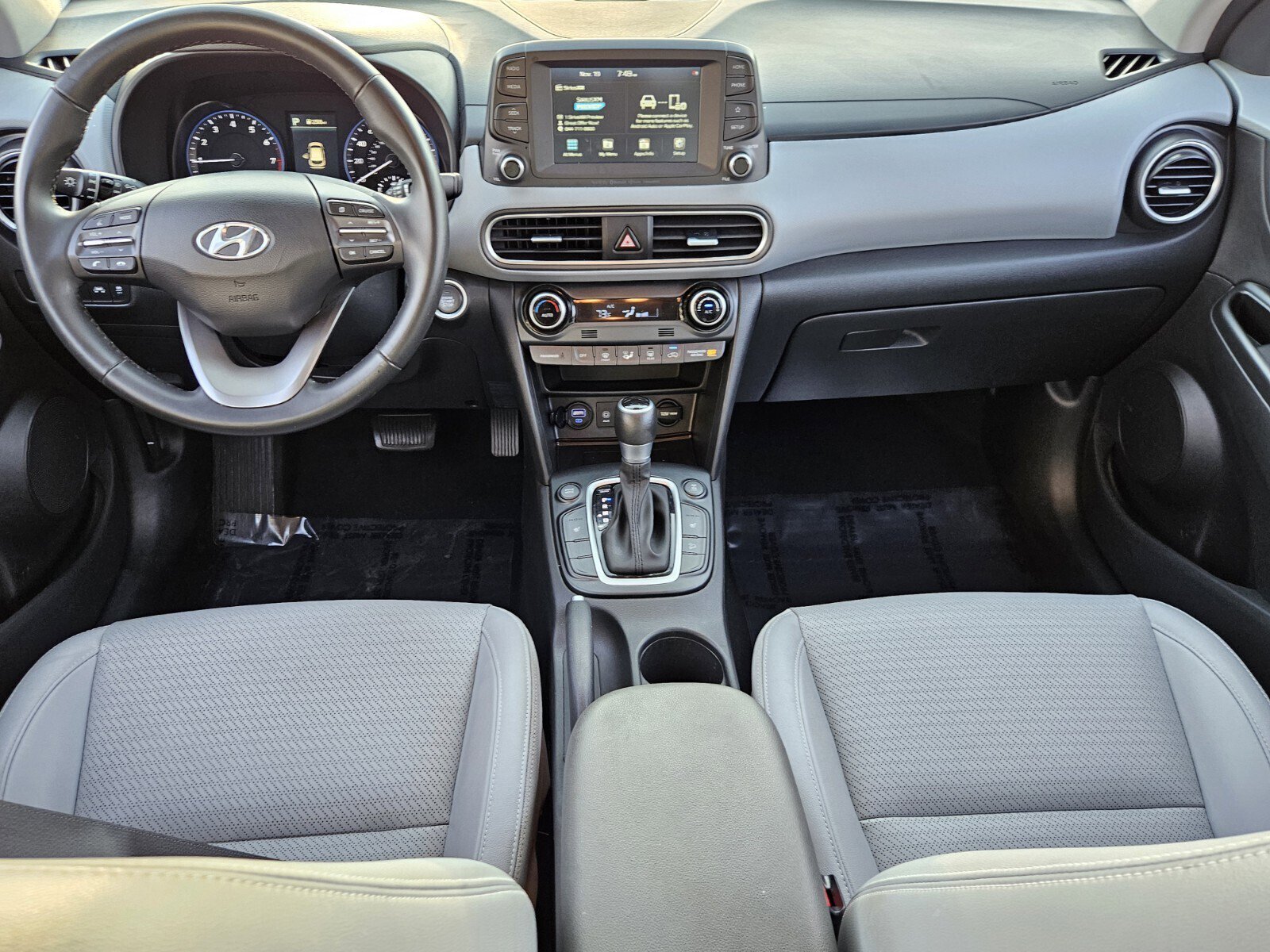 Used 2021 Hyundai Kona Limited w/ Cargo Package image 16