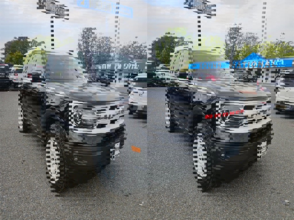 Used 2023 Ford Bronco Sport Heritage w/ Heritage Convenience Package image 3