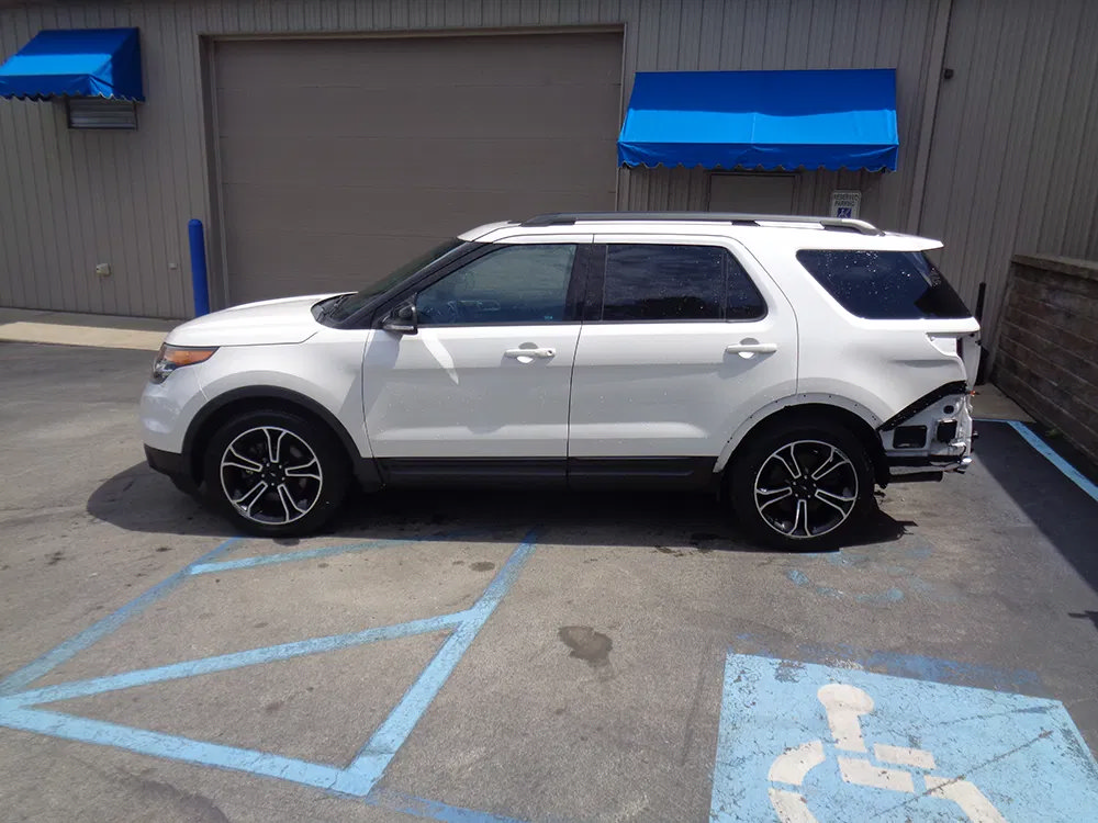 Used 2015 Ford Explorer Sport w/ Equipment Group 401A AWD/4WD image 9