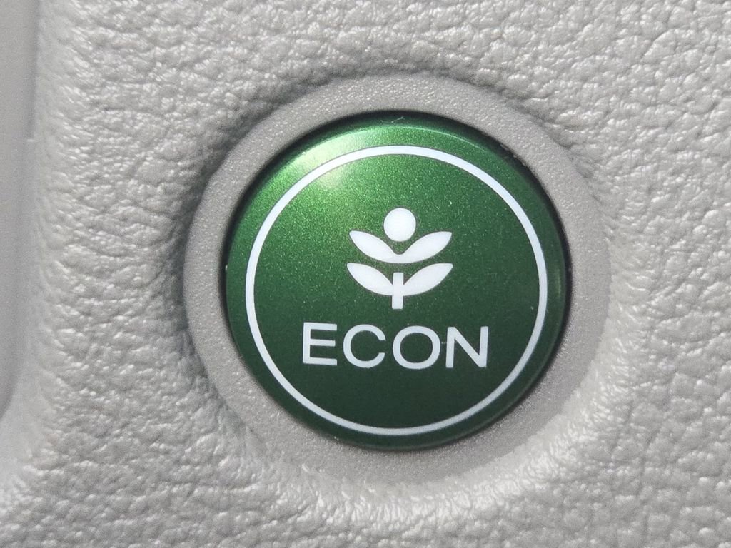 Used 2019 Honda Pilot EX image 32