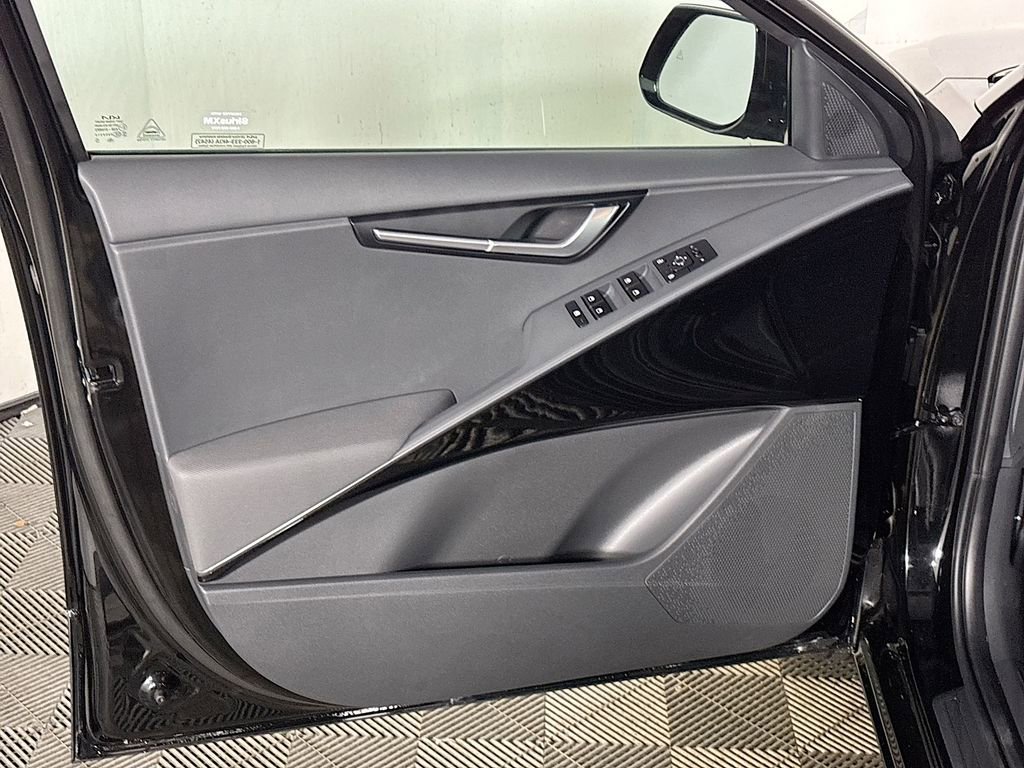 New 2026 Kia Niro Wind FWD image 10