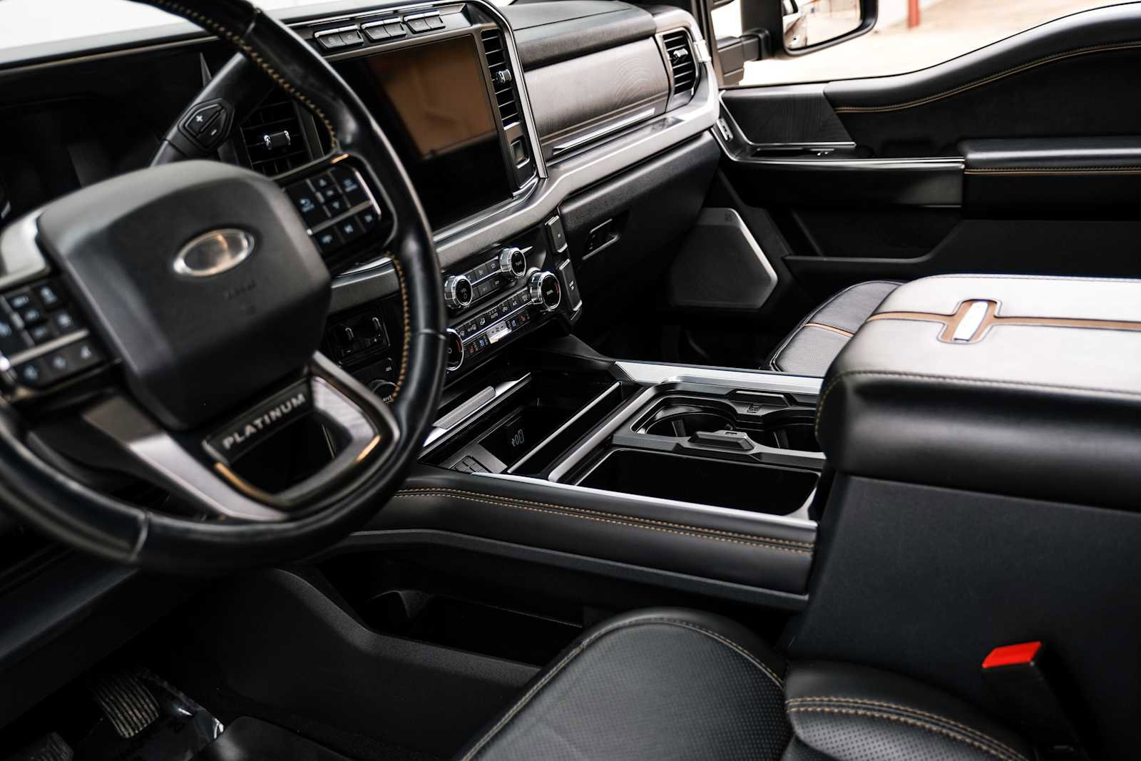 Used 2023 Ford F250 Platinum image 25