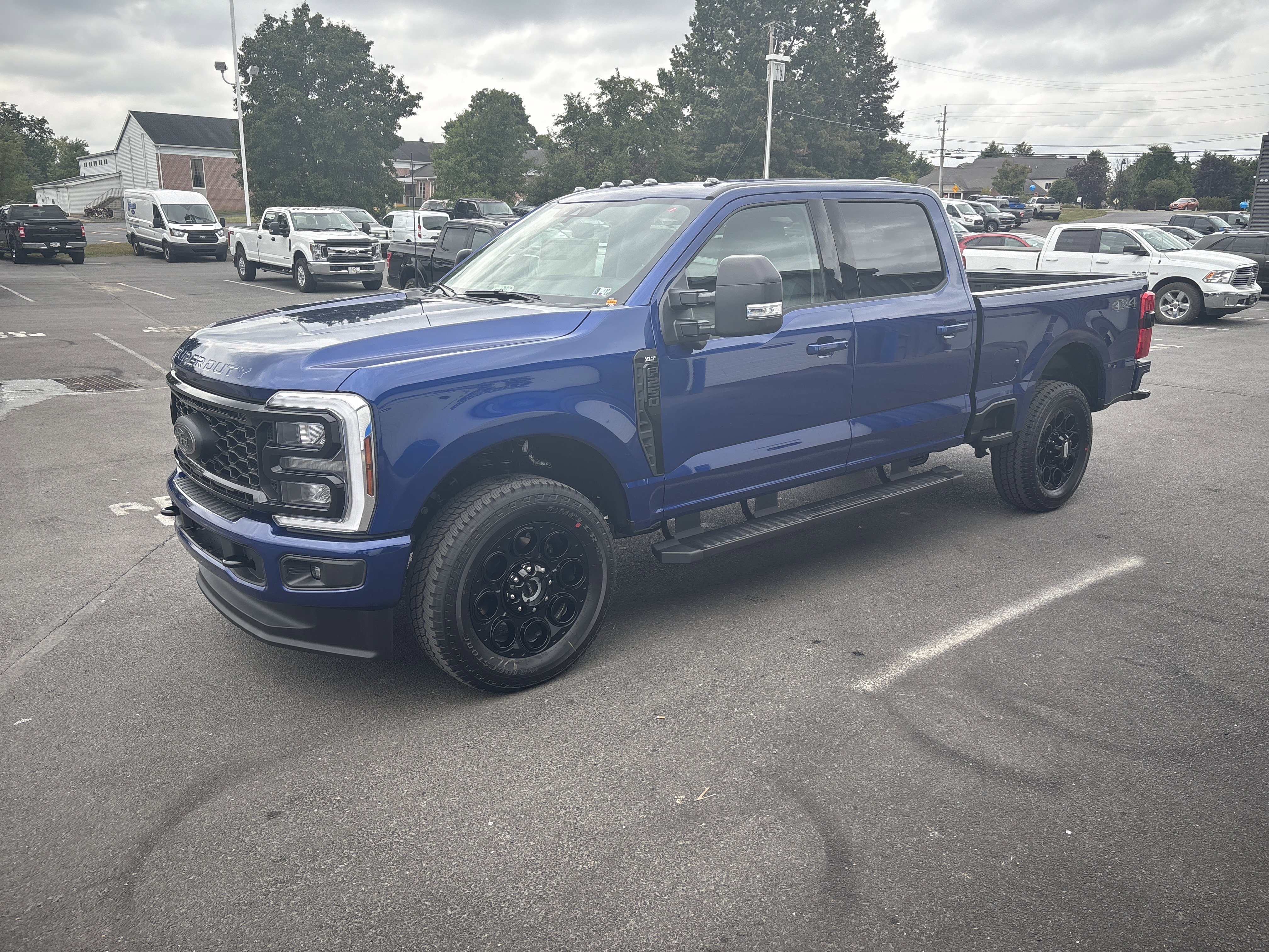 New 2026 Ford F250 4x4 Crew Cab Super Duty image 8
