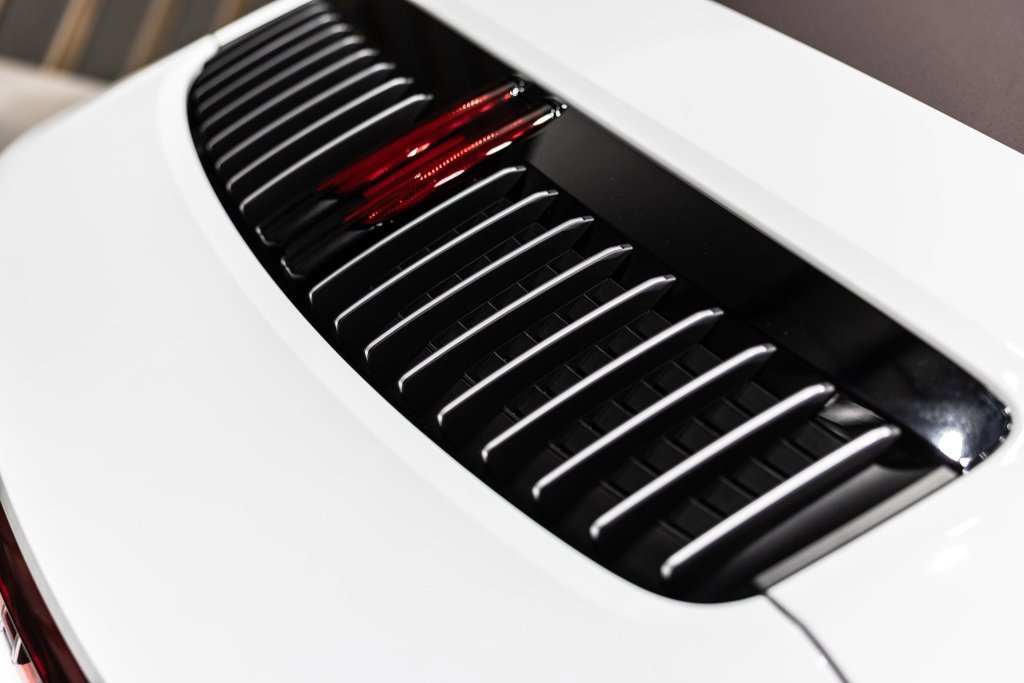 Used 2024 Porsche 911 Carrera image 23