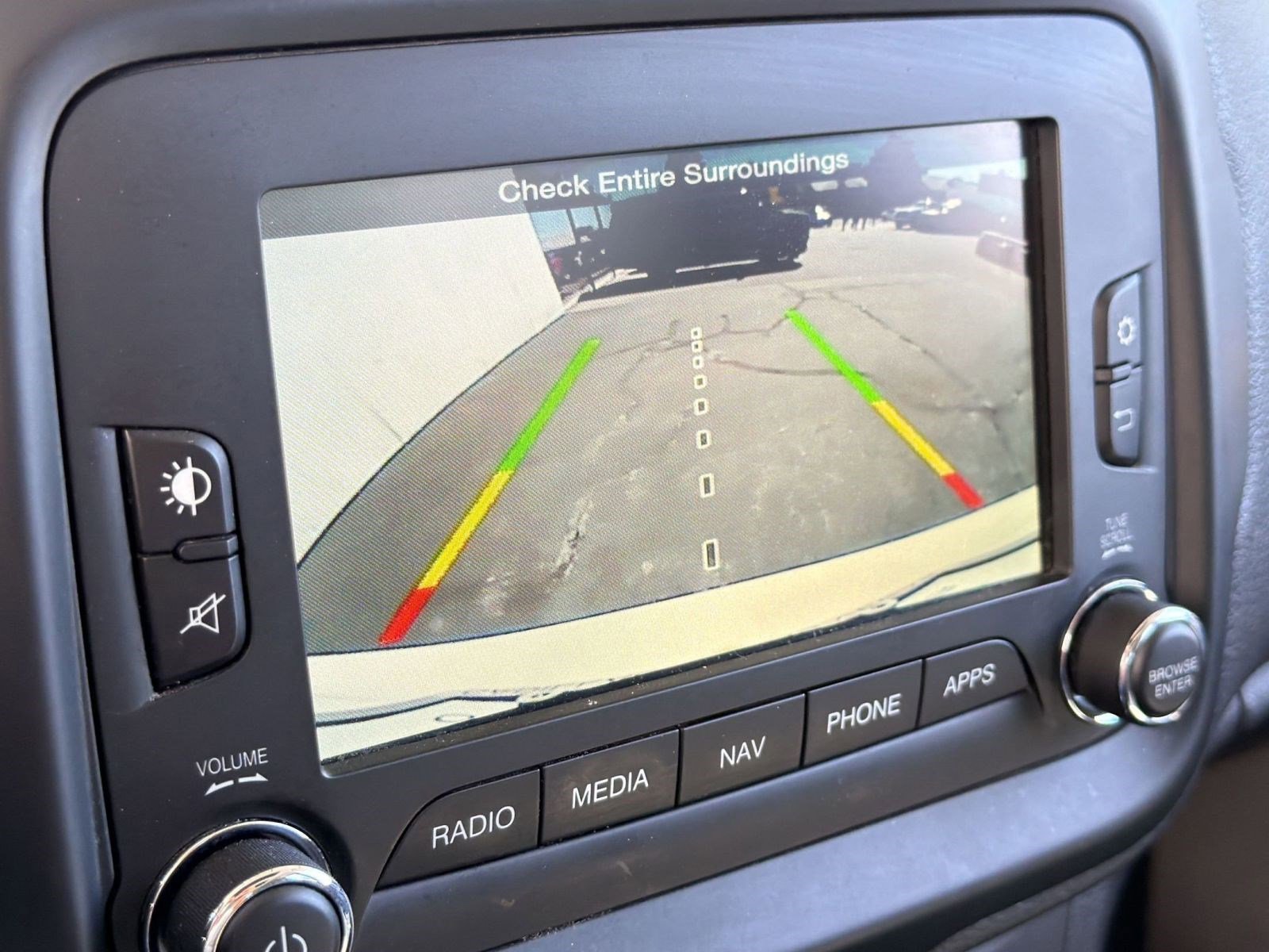 Used 2017 Jeep Renegade Latitude image 24